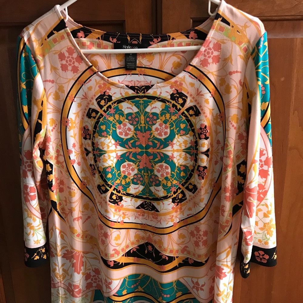 Style & Co. Woman’s peach and black pattern blouse quarter length sleeve
